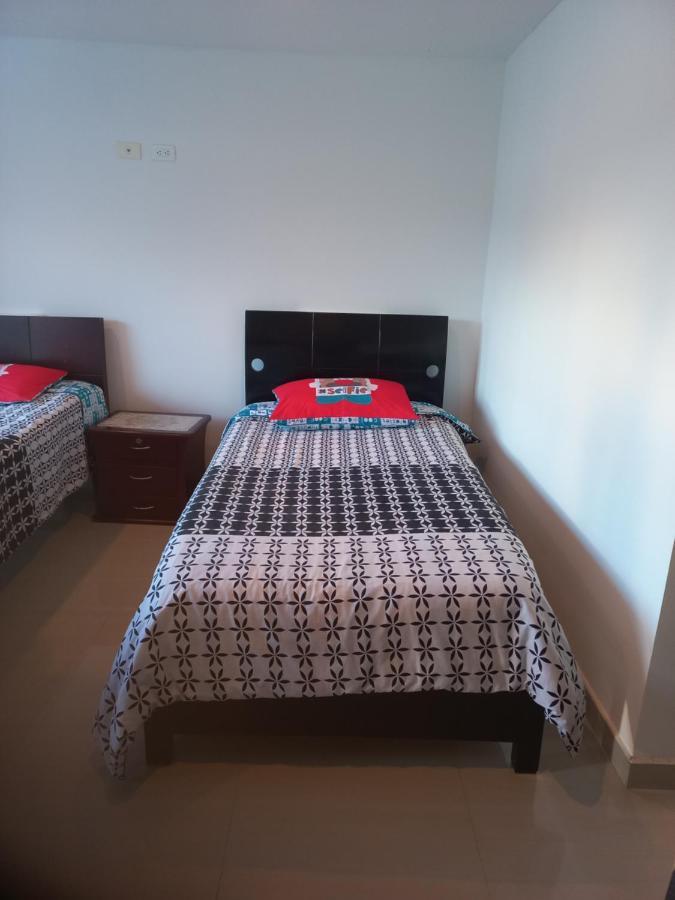Habitaciones Familiares Tunja Norte Eksteriør bilde